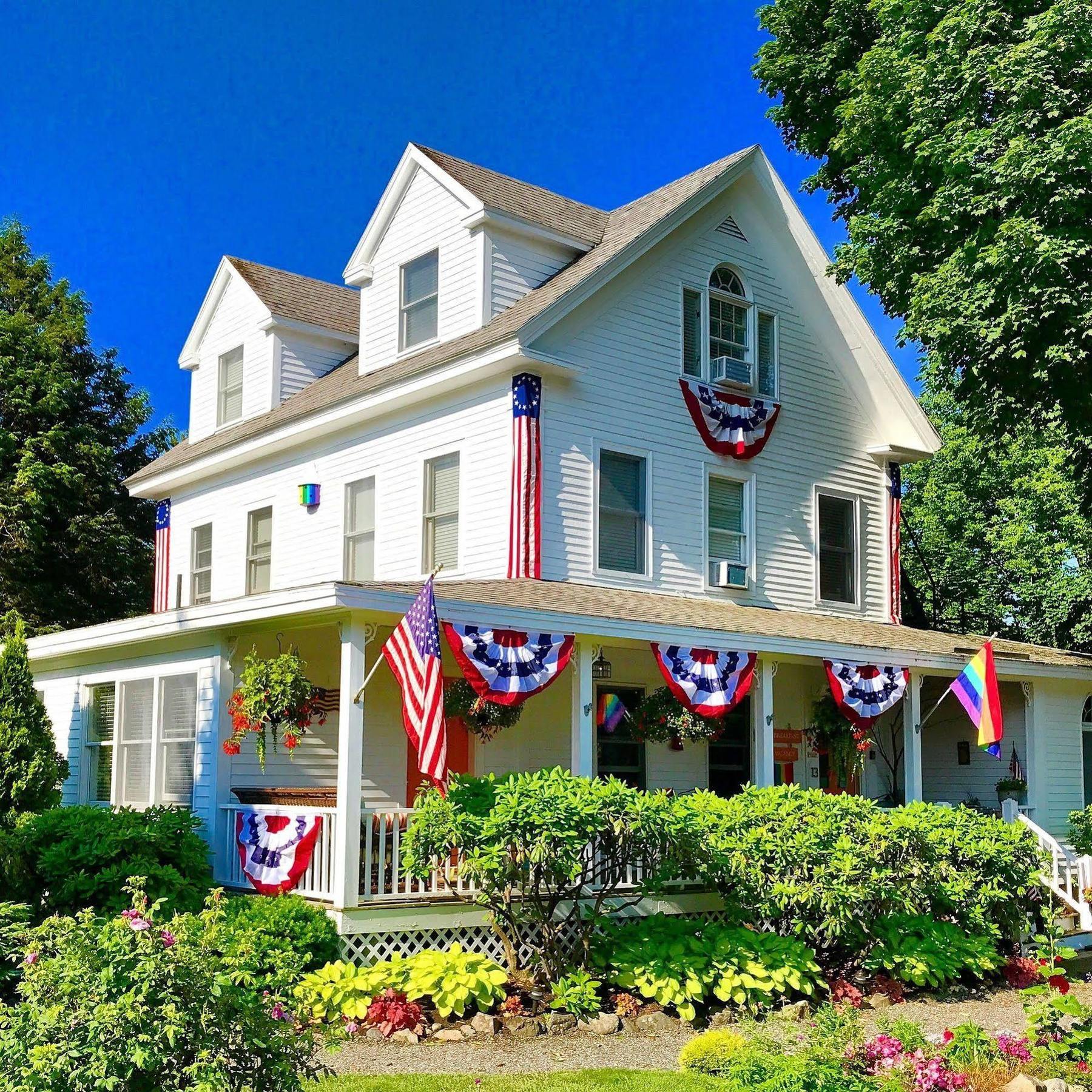 Bed & Breakfast Bourne 3*